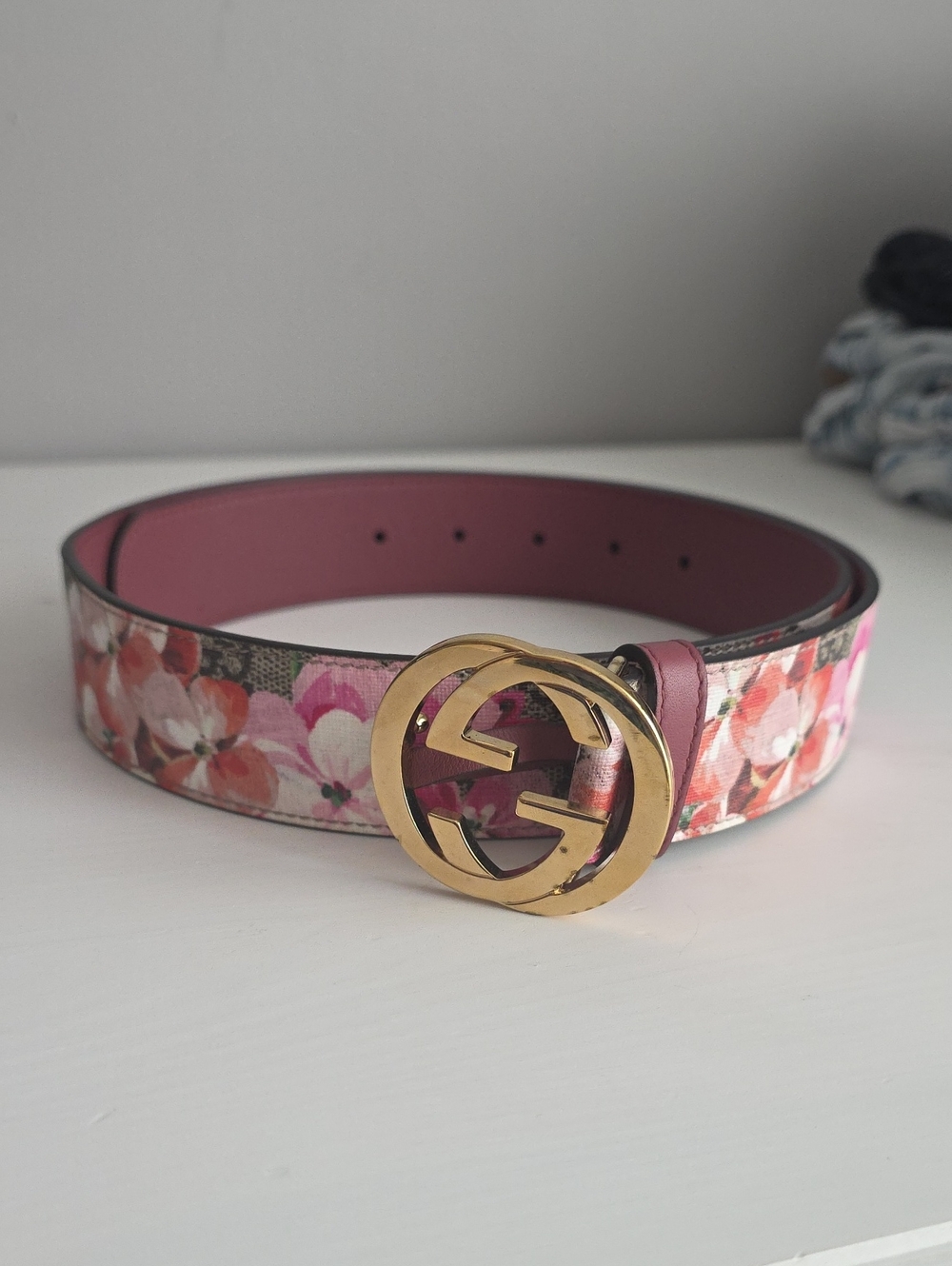 GUCCI GG Supreme Monogram Blooms Moon Calfskin Interlocking G 37mm Belt 85cm /34